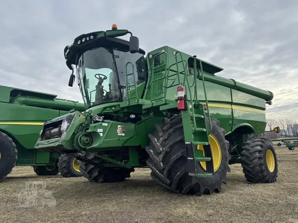 JOHN DEERE S670 — foto 1 de 21