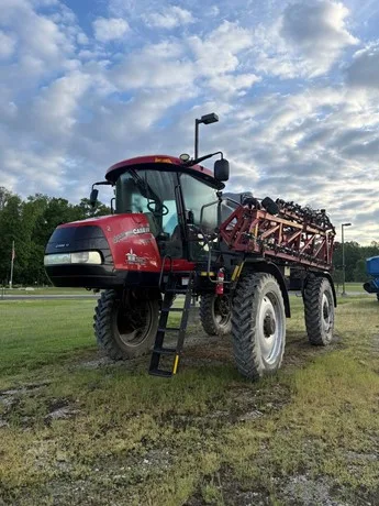 CASE IH PATRIOT 4440 — foto 1 de 11