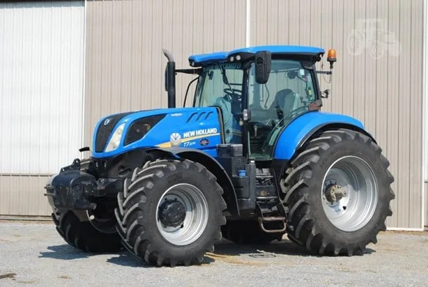 NEW HOLLAND T7.270 — foto 1 de 62