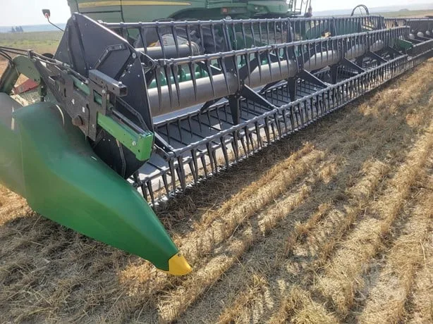 JOHN DEERE 645FD — foto 1 de 24