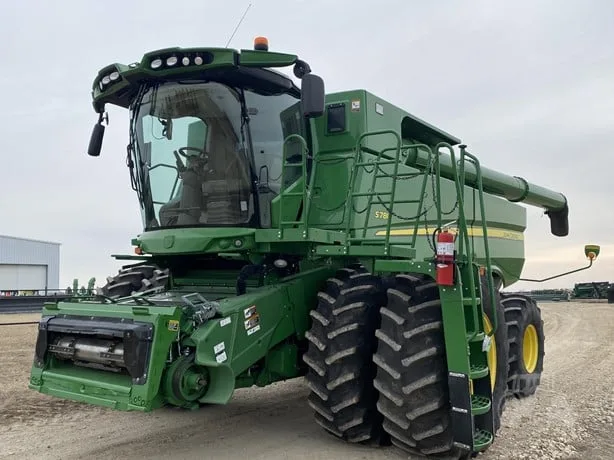 JOHN DEERE S780 — foto 1 de 21