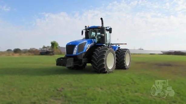 NEW HOLLAND T9.435 — foto 1 de 17