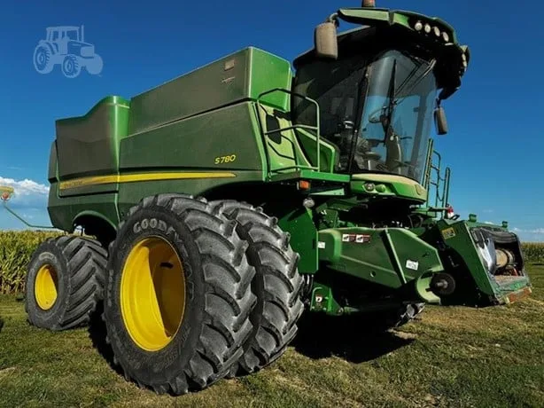 JOHN DEERE S780 — foto 1 de 10