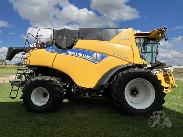 NEW HOLLAND CR7.90 REVELATION — foto 1 de 9