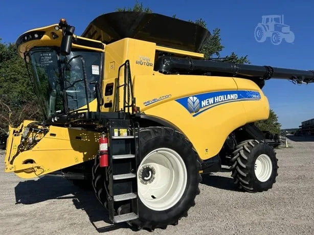 NEW HOLLAND CR8.90 — foto 1 de 110