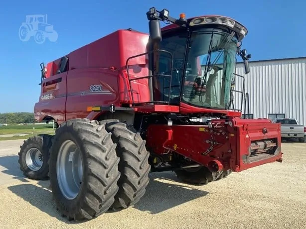 CASE IH 8250 — foto 1 de 31
