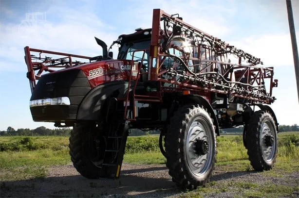 CASE IH TRIDENT 5550 — foto 1 de 44