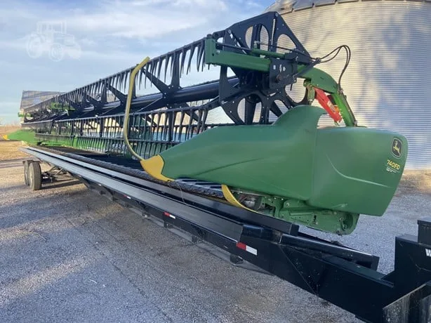 JOHN DEERE 740FD — foto 1 de 25