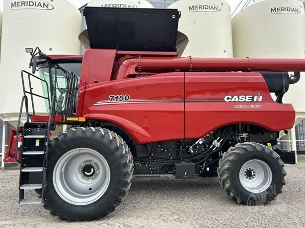 CASE IH 7150 — foto 1 de 9