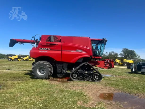 CASE IH 8250 — foto 1 de 22