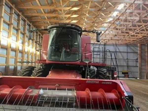 CASE IH 8250 — foto 1 de 5