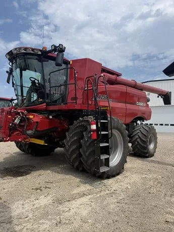 CASE IH 8250 — foto 1 de 22