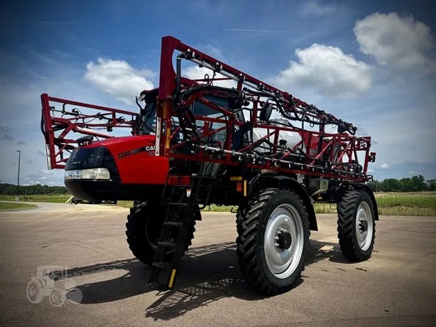 CASE IH PATRIOT 3340 — foto 1 de 50