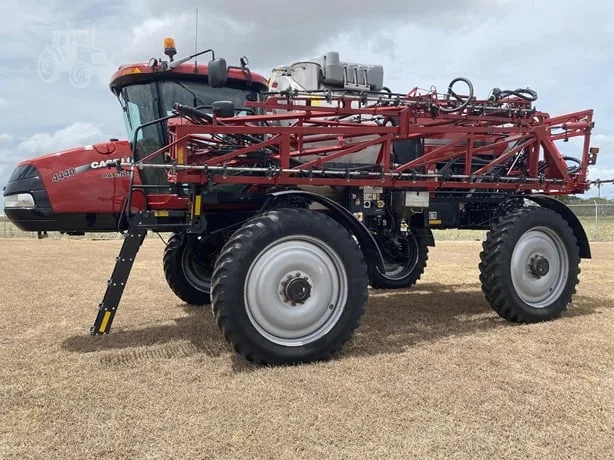 CASE IH PATRIOT 4440 — foto 1 de 11