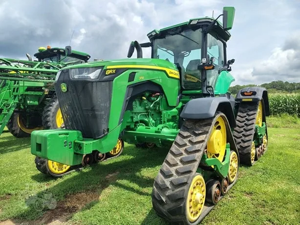 JOHN DEERE 8RX 370 — foto 1 de 47