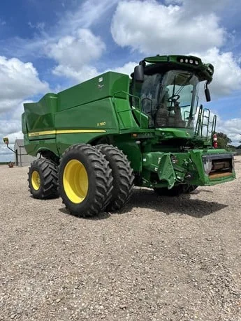 JOHN DEERE S780 — foto 1 de 27