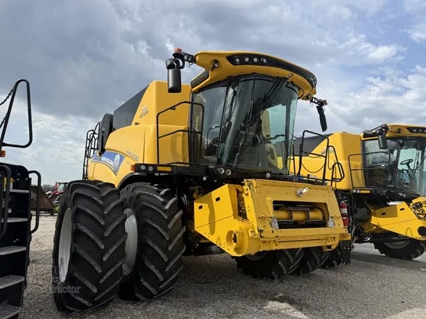 NEW HOLLAND CR8.90 REVELATION — foto 1 de 19