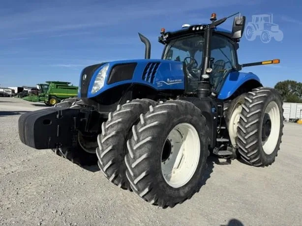 NEW HOLLAND T8.410 — foto 1 de 62
