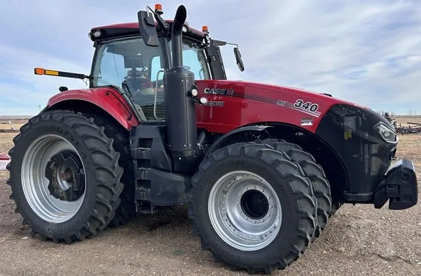 CASE IH MAGNUM 340 — foto 1 de 27