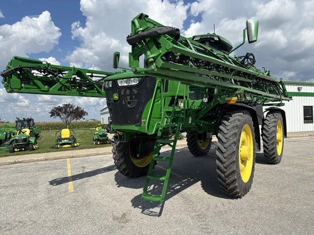 JOHN DEERE 612R — foto 1 de 47