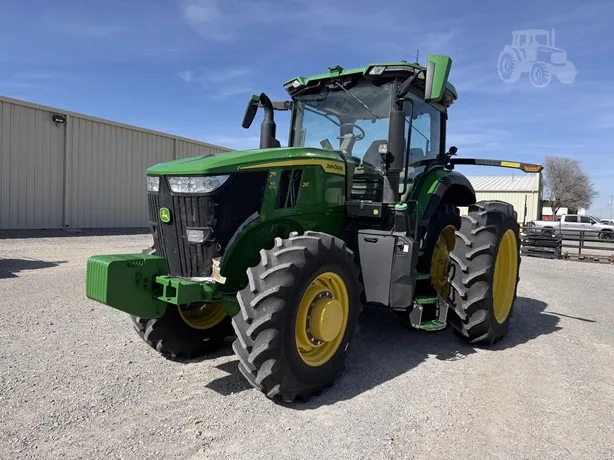 JOHN DEERE 7R 210 — foto 1 de 33