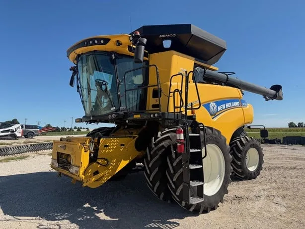 NEW HOLLAND CR7.80 REVELATION — foto 1 de 20