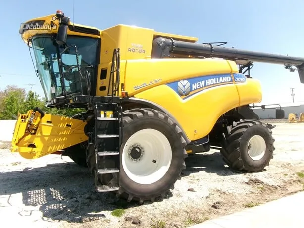 NEW HOLLAND CR7.90 REVELATION — foto 1 de 4