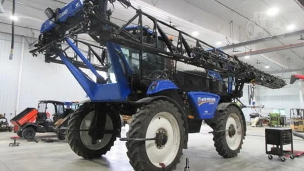 NEW HOLLAND SP310F — foto 1 de 3