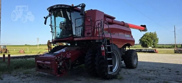 CASE IH 8250 — foto 1 de 133