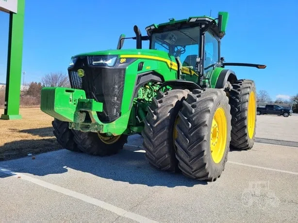 JOHN DEERE 8R 340 — foto 1 de 31