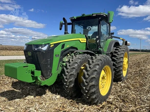 JOHN DEERE 8R 340 — foto 1 de 19