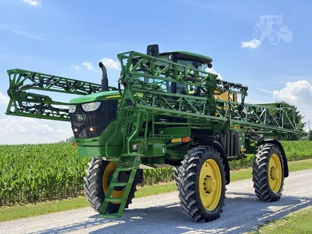 JOHN DEERE R4023 — foto 1 de 87