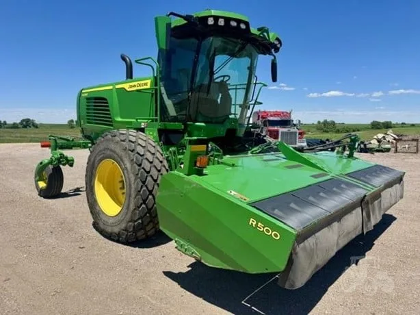 JOHN DEERE W235R — foto 1 de 18