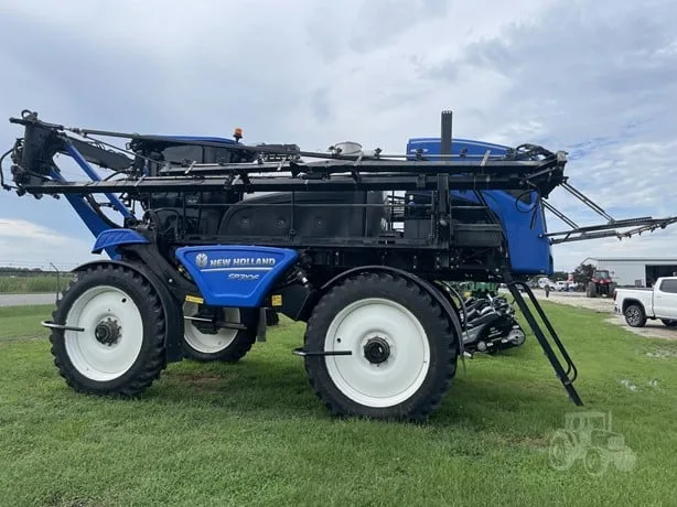 NEW HOLLAND SP310F — foto 1 de 8