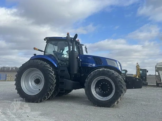 NEW HOLLAND T8.380 — foto 1 de 11