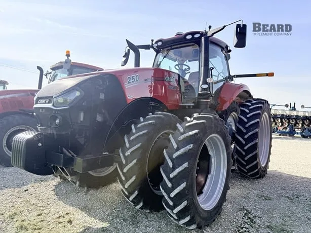 CASE IH MAGNUM 250 — foto 1 de 9