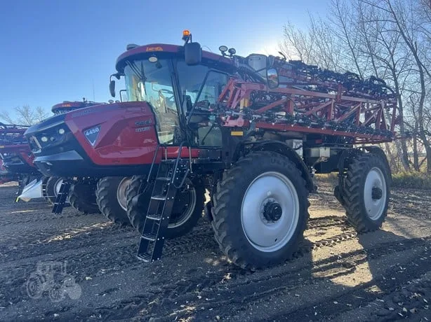CASE IH PATRIOT 4450 — foto 1 de 14