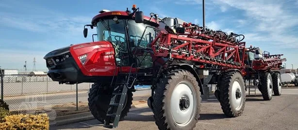 CASE IH PATRIOT 4450 — foto 1 de 12