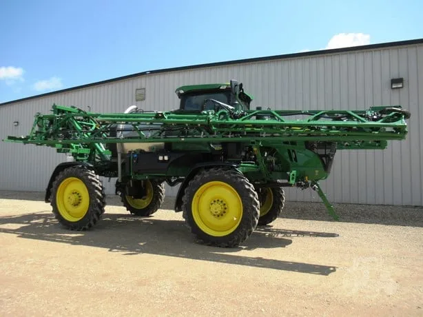 JOHN DEERE 410R — foto 1 de 41