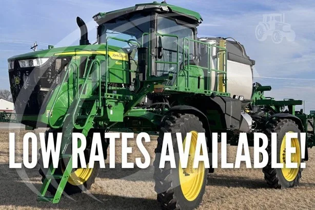 JOHN DEERE 412R — foto 1 de 42