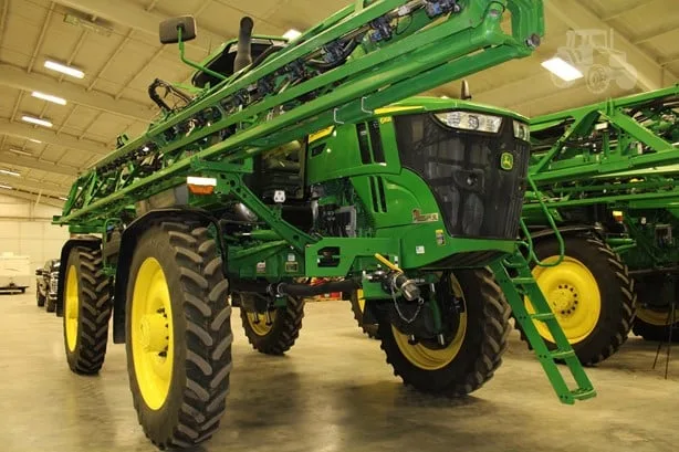 JOHN DEERE 616R — foto 1 de 33
