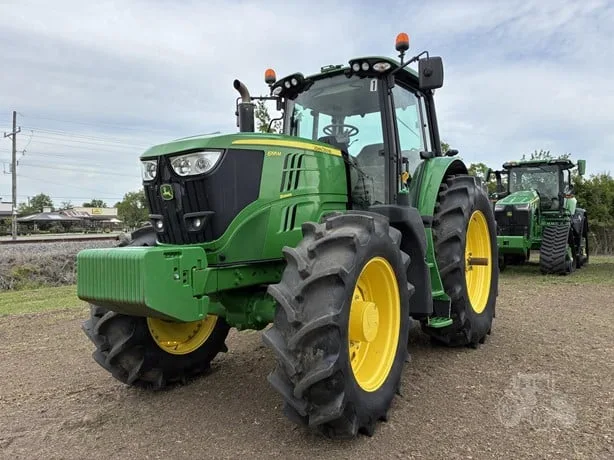 JOHN DEERE 6195M — foto 1 de 24