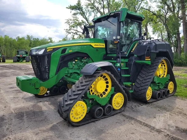 JOHN DEERE 8RX 410 — foto 1 de 28
