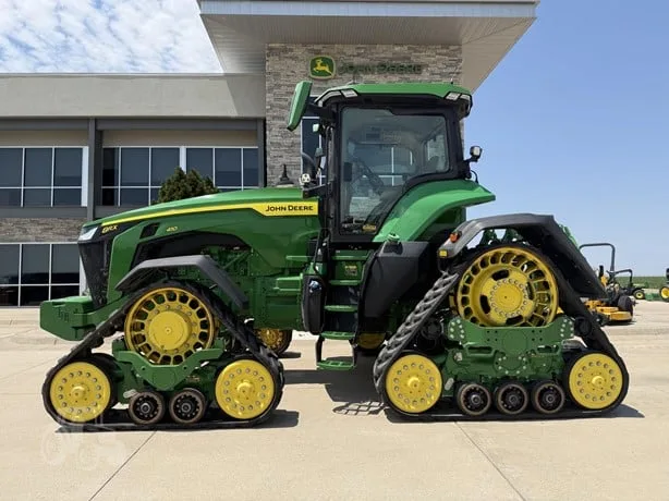 JOHN DEERE 8RX 410 — foto 1 de 9