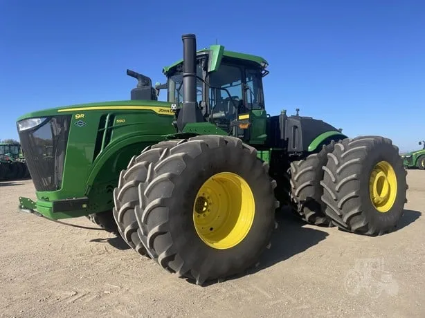 JOHN DEERE 9R 590 — foto 1 de 49