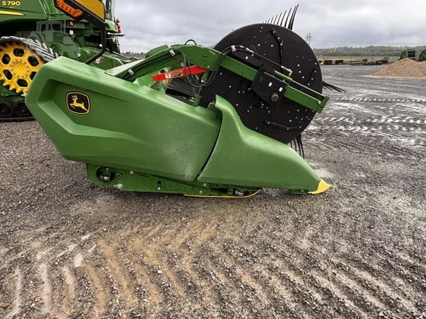 JOHN DEERE RD40F — foto 1 de 9