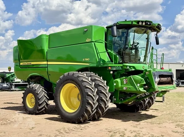 JOHN DEERE S780 — foto 1 de 23