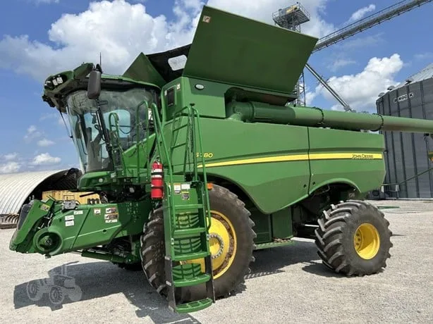 JOHN DEERE S780 — foto 1 de 64