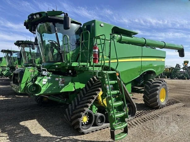 JOHN DEERE S780 — foto 1 de 7