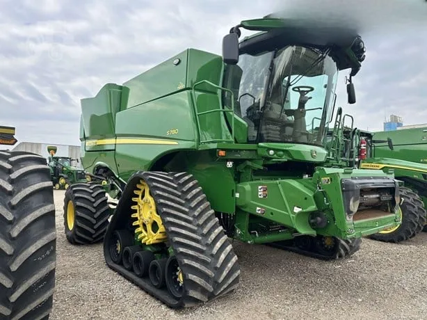 JOHN DEERE S780 — foto 1 de 6